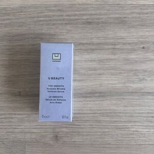 U BEAUTY The SMOOTH Dynamic Wrinkle Defense Serum
15 ml BNWT